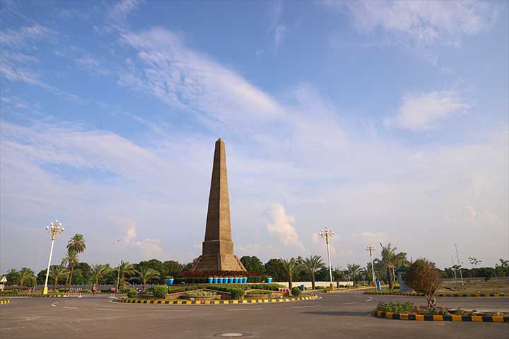 11